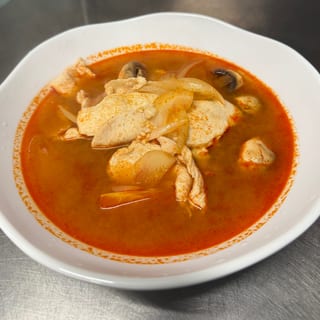 Tom Yum (Chicken/Shrimp) Serve with Jasmine Rice